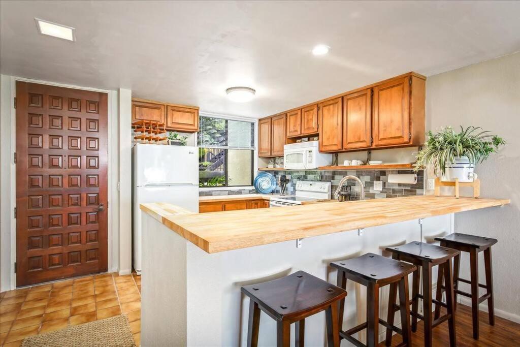 Beautiful 2/2 Condo In Kailua Kona. Ocean View! Kültér fotó
